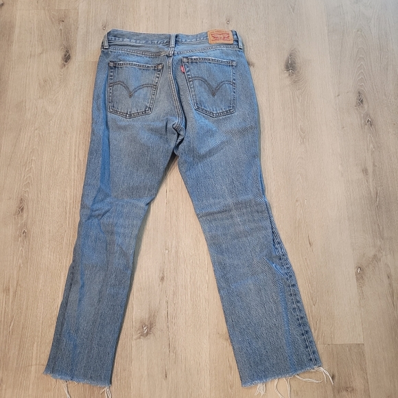 Levi's 501 Original Straight Fit Cut-Off Distressed Jeans - Picture 2 of 5